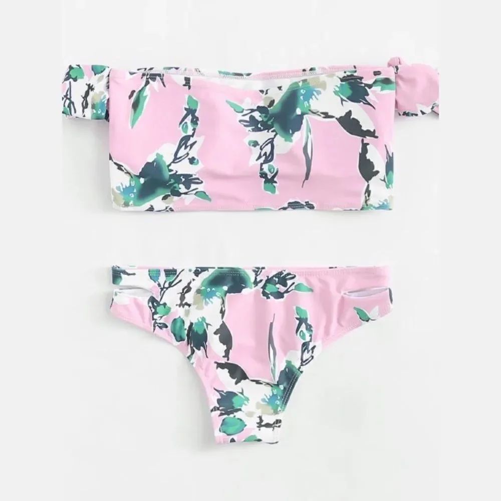 ✨2xHP✨Flower Print Cutout Bikini Set✨